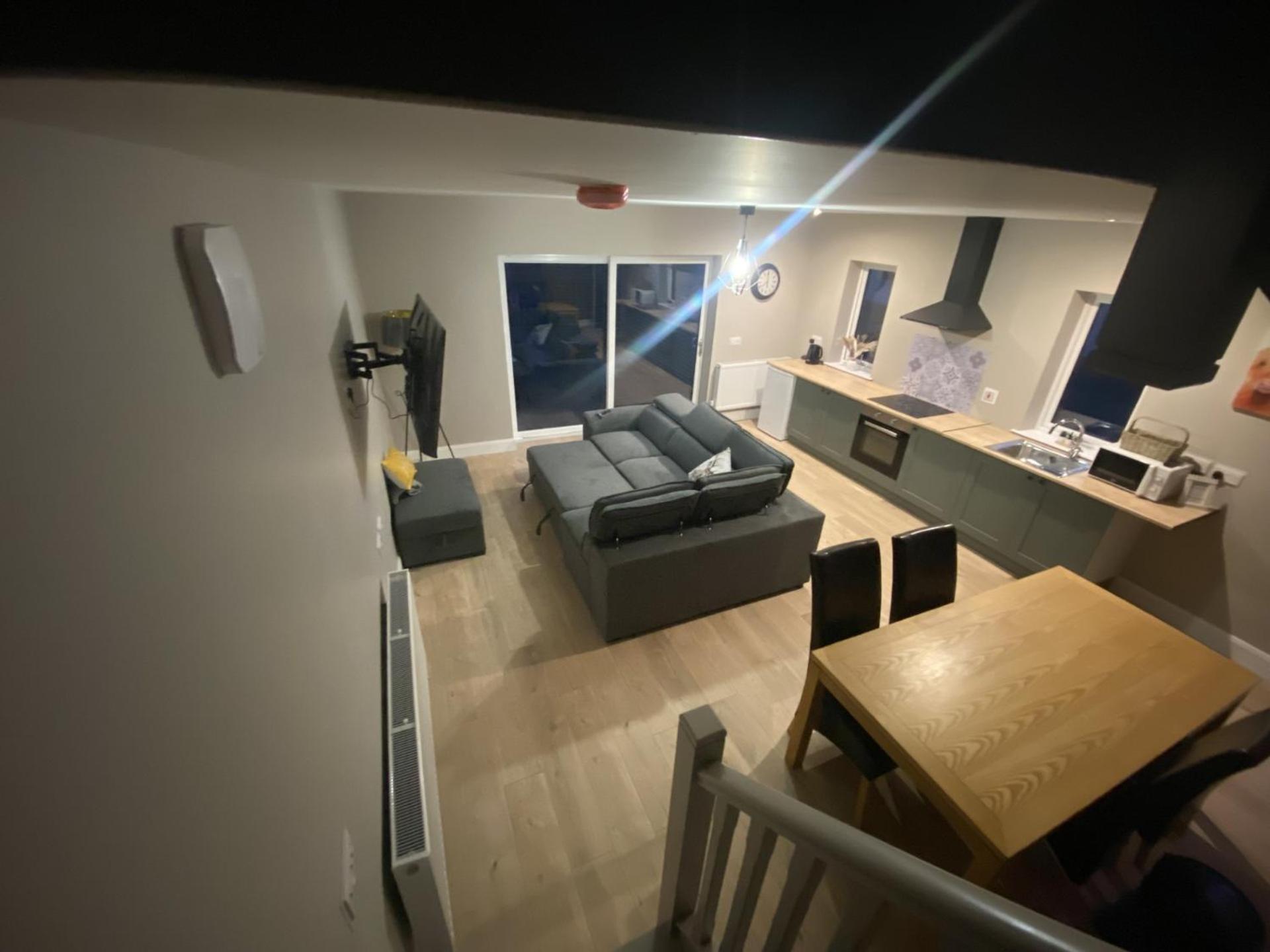Hotel The Nest à Newry Extérieur photo