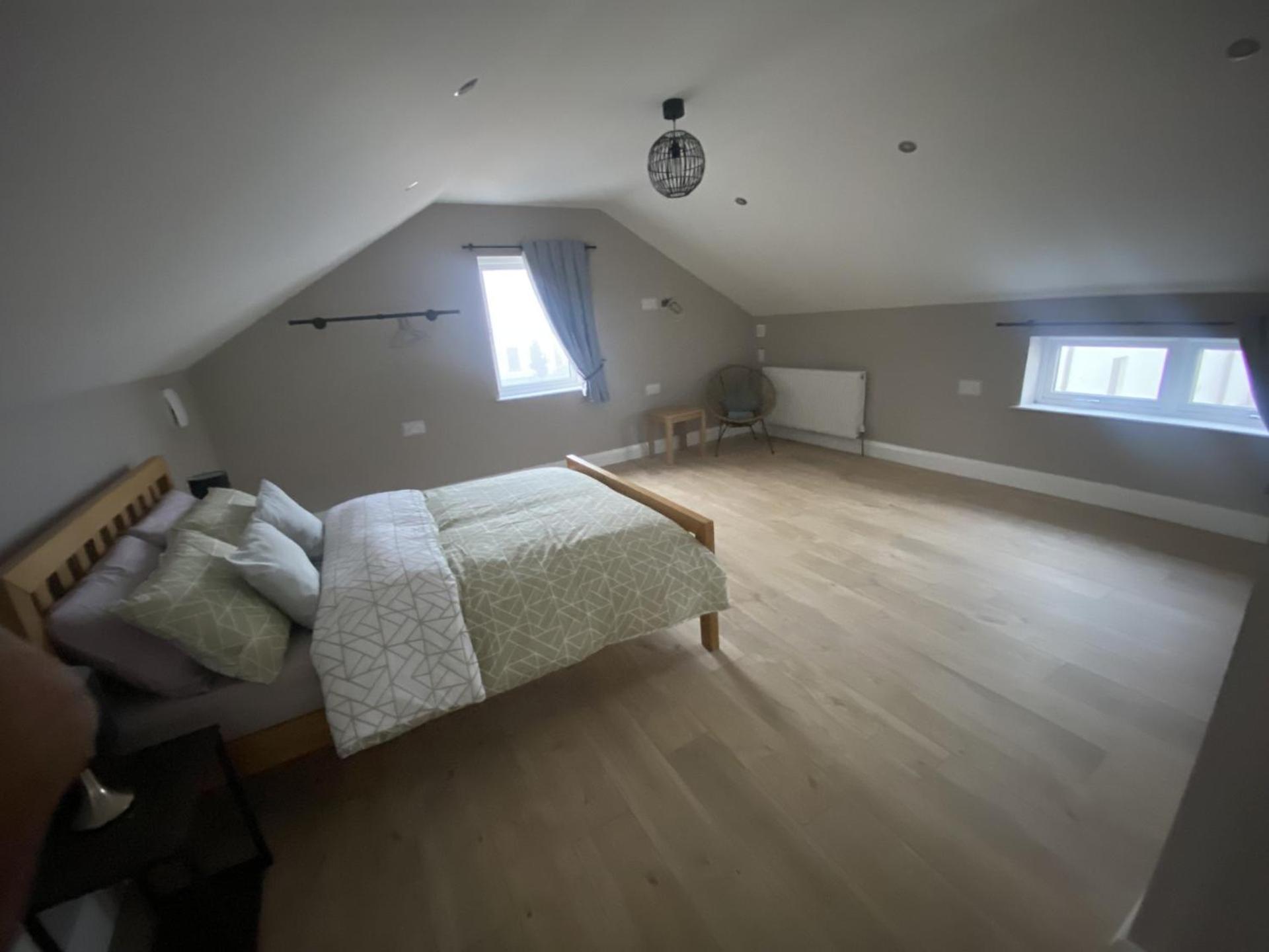 Hotel The Nest à Newry Extérieur photo